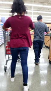 Latina tight jeans shopping