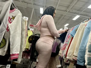 Pink see through VPL‼️