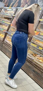 Big Ass Gallery Milf Pants (not OC)