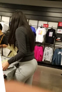 Latina Nike worker, tight booty (OC)