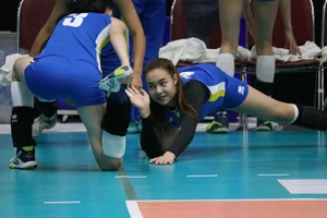 Thai candid volleyball girls