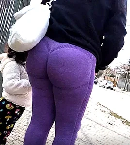 Yo, look at this milf bubble-butt