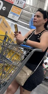 Big booty milf latina in shorts (OC) pics only