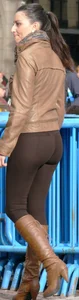 Brunette babe with a nice ass in tight brown leggings
