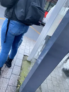 Sexy Candid Butt in Tight Blue Jeans Street Creepshots