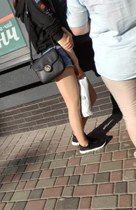 Hot Skinny Legs in Shorts Street Candid Pics