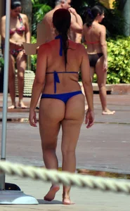 Candid beach and bikini babes