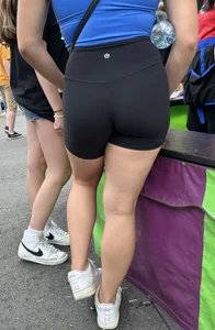 Nice And Tight College Bubble At them Park LULU Spandex Shorts(Close up Shots)