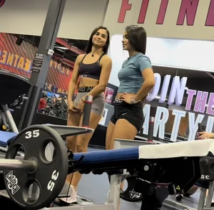 Hot gym girls