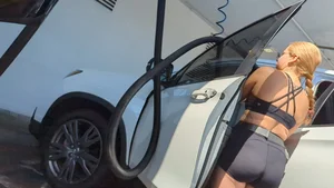 PAWG MILF with VTL at Car Wash OC