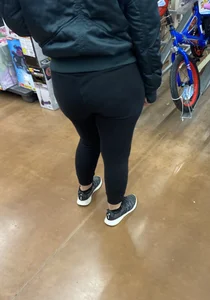 Thong slip caught the eye and she knew I was taking pictures the entire time