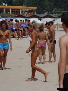Sexy beach and bikini girls