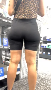 Curvy Foreign PAWG blck spandex shorts