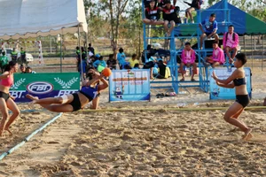 Thai candid volleyball girls