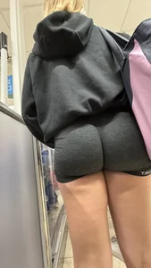 Deep wedgie gym girl shopping (OC)