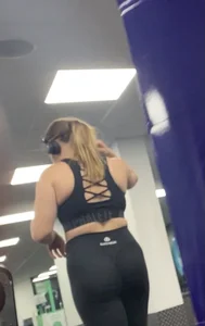 TEEN IN SHORTS WITH CHEEKS OUT! MY BEST GYM SHOTS TO THIS DAY