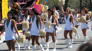 Candid cheerleaders