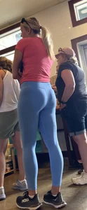Thick blonde with thick ass in  blue yoga pants
