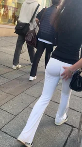 Lovely assgrab - guess these girlfriends have a lot of fun