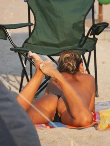 Candid beach and bikini babes