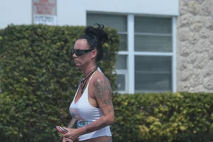 Huge collection of sexy girls out in bikinis in Florida