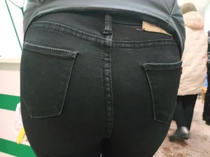Ass in Black Tight Jeans Mall Closeup Creepshot on the Travelator