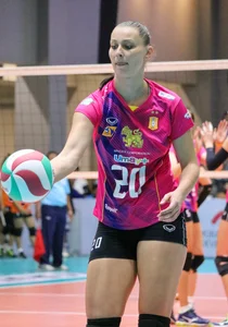 Thai candid volleyball girls