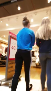 Candid girls in leggings and tights