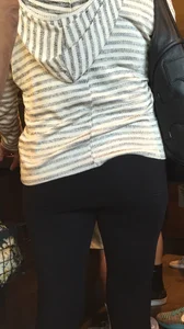 Candid girls in leggings and tights