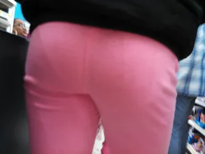 Ebony girl with a cute booty and vpl in pink sweats at Walmart