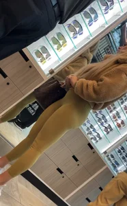 Petite battle ! Blonde VS RedHead