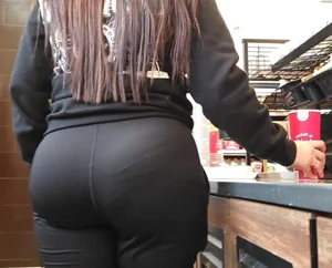 OC. Thick Latina mommy with thick cheeks