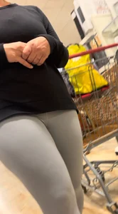 Thick White Suburb Milf in Spandex