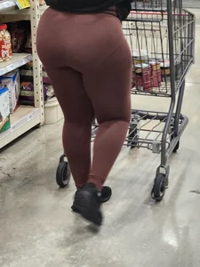 Out In The Wild 60 ( African Nubian Goddess massive ass)