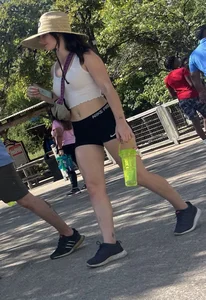 First post, outdoor Nike Pro booty OC