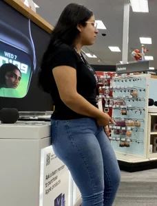 Latina “Tech” Babe at Target [OC]