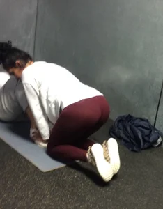 Candid girls in leggings and tights