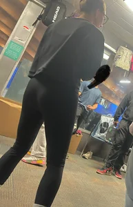 MY SEXY TEACHER IN LEGGINGS