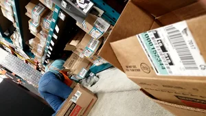 Oblivious Home Depot Milf cleaning up.