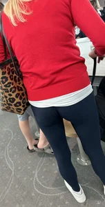 Super cute mom with firm body, great a$$