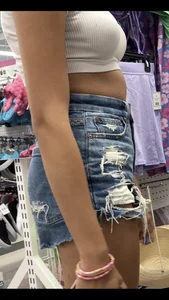 Jean shorts legs and booty 0710