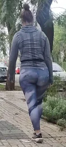 Chica caminando