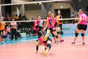 Thai candid volleyball girls