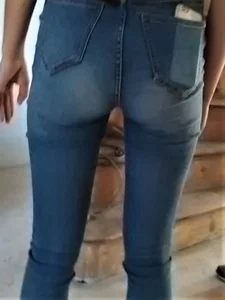 Skinny milf in tight jeans with vpl