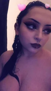 Hot chubby girl selfies and vids