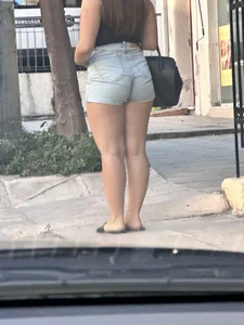 Short pawg waiting for bus (slight of side boob)