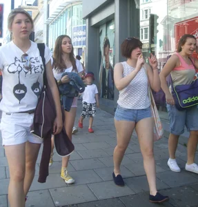 A couple girls out in shorts showing their ass cheeks