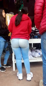 rico culo latino una delicia