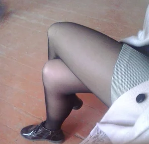 Teen Crossed Legs in Black Pantyhose Closeup Creepshot