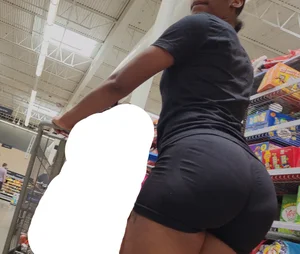 Amazing Fit Ebony Milf w/ The Most Perfect Ass